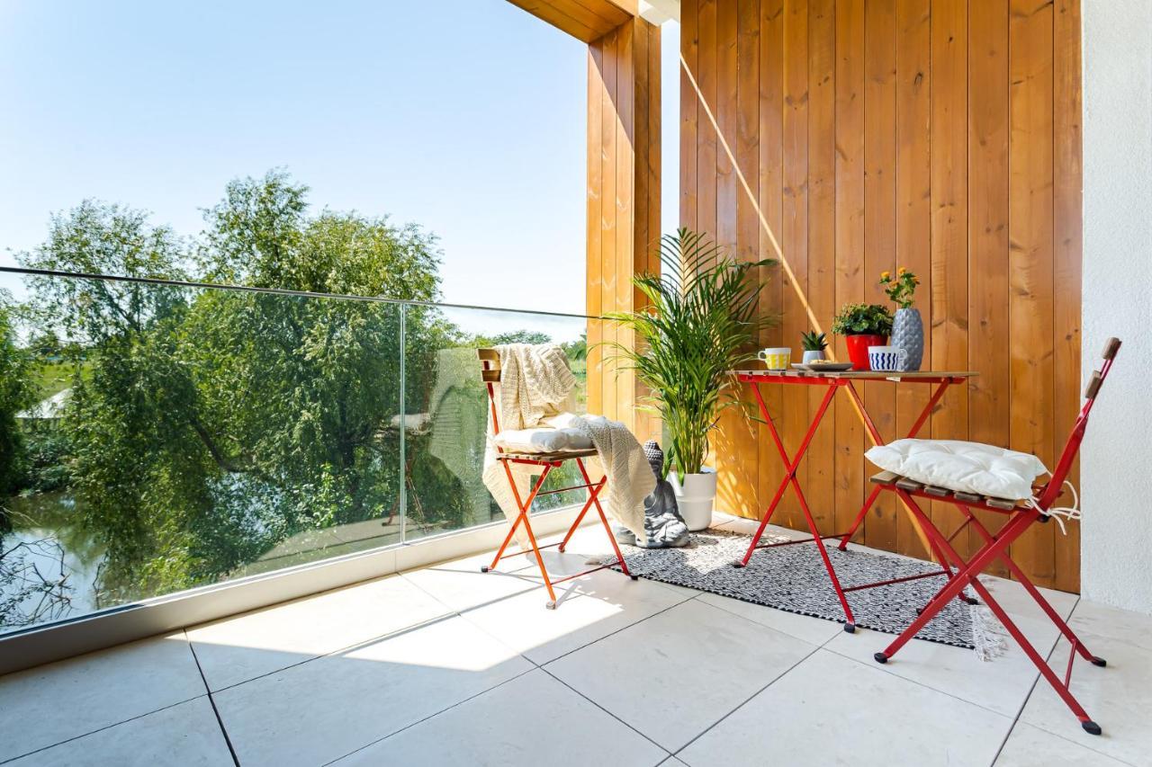 Il Lago - Sunrise - Cozy Luxurious Smart Home By The Lake Voluntari Exterior photo